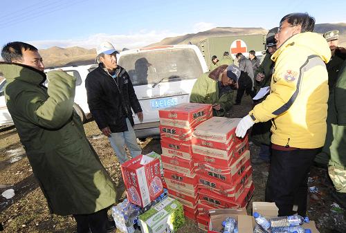 食安快线：揭秘食品安全检测员的秘密视角