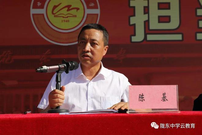 视频手机做游戏的软件_手机做游戏视频_视频手机做游戏教程