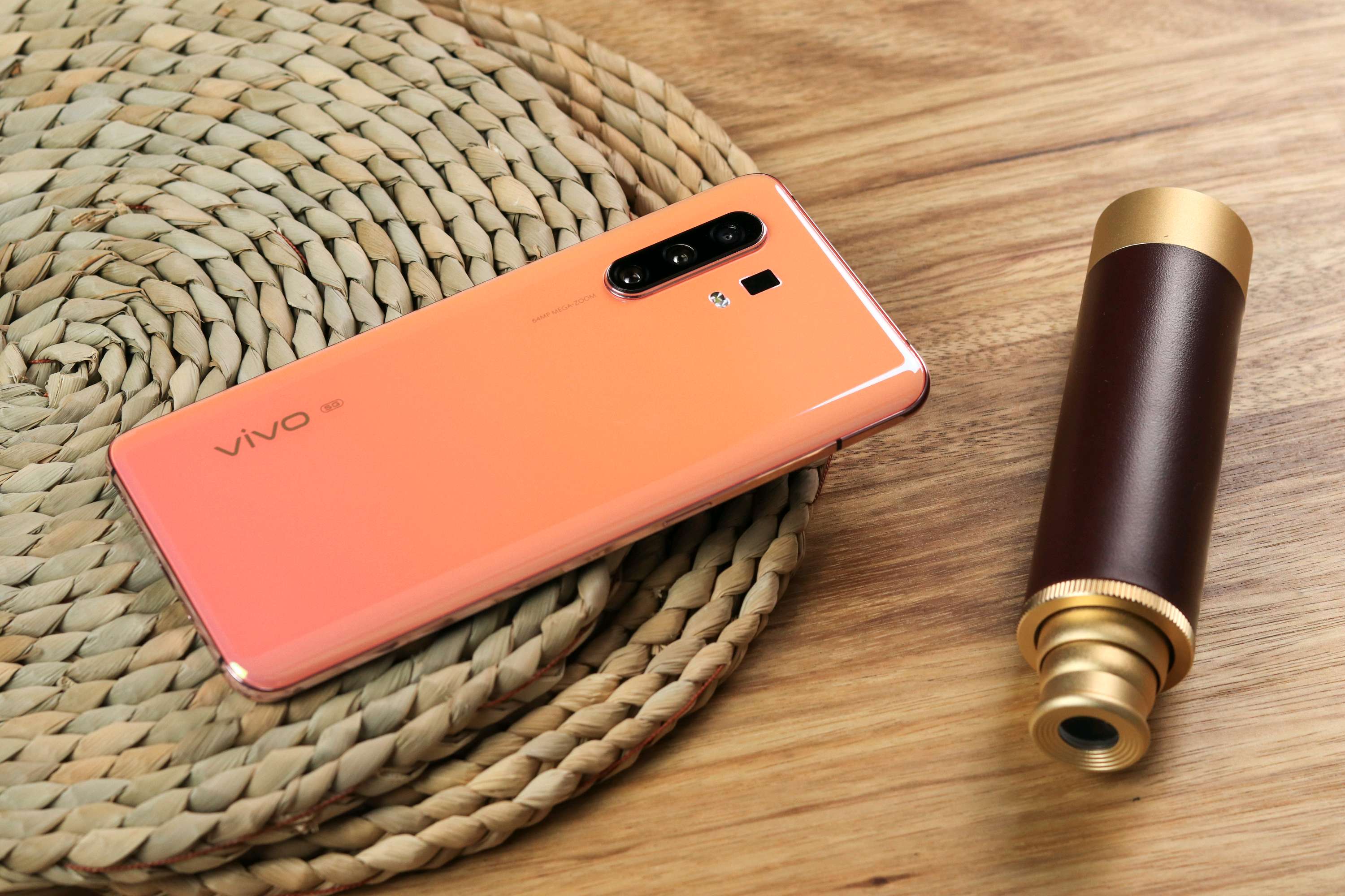 vivox30配置参数-vivoX30：小钢炮手机，Exyn
