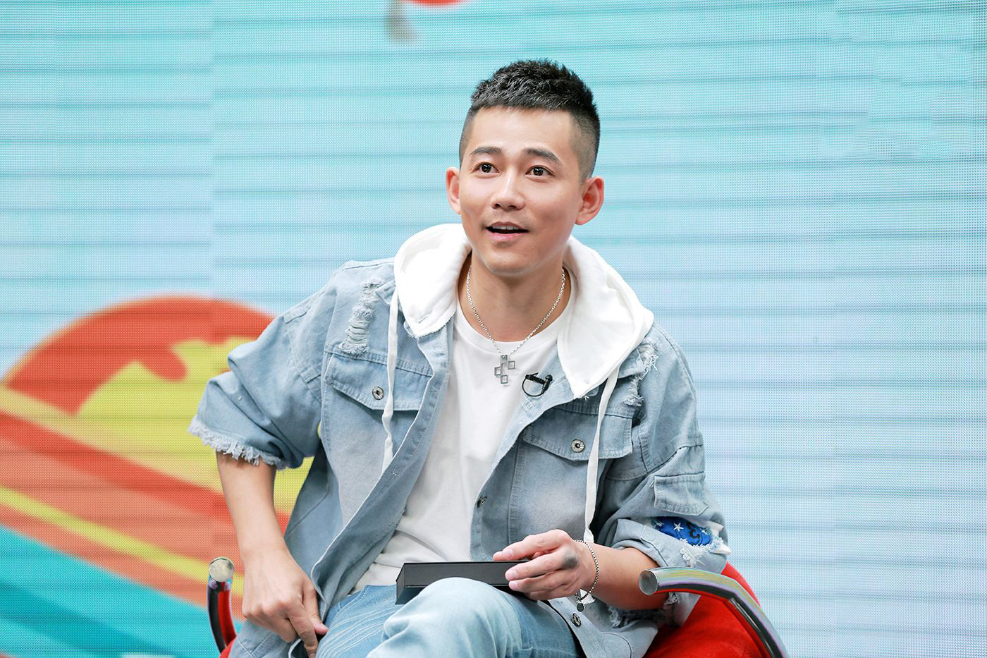 小提琴魔术手机游戏最新版：音乐与魔法的完美结合，让你指尖舞动