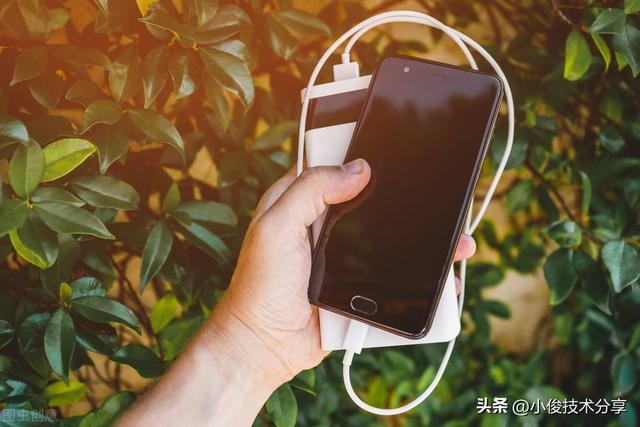 小孩玩手机游戏的危害视频_小孩玩游戏手机烫了怎么办_小孩用手机玩游戏有哪些危害